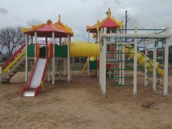 Установка игрового комплекса в г. Жиздра Калужской обл., парк «Сказка»